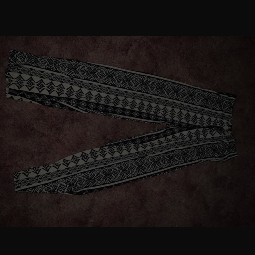 Wind pants